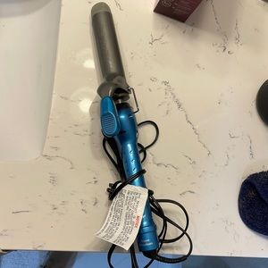 Babyliss pro nano titanium curling iron 1.25in barrel